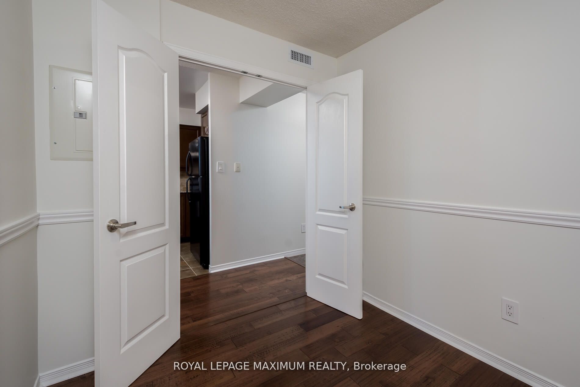 2772 Keele St, #416