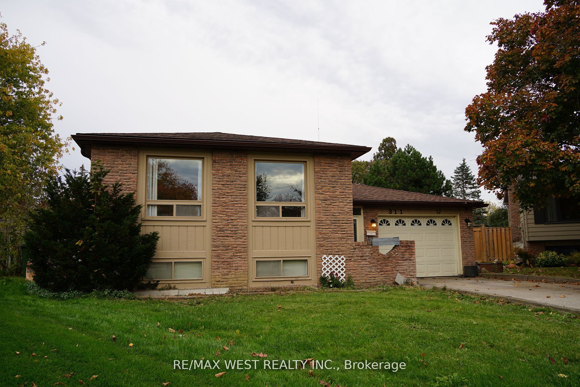 311 Marple Crescent
