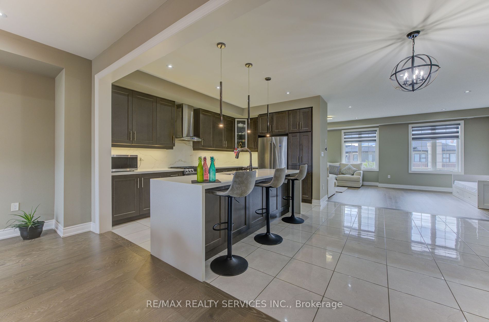 3077 Postridge Dr