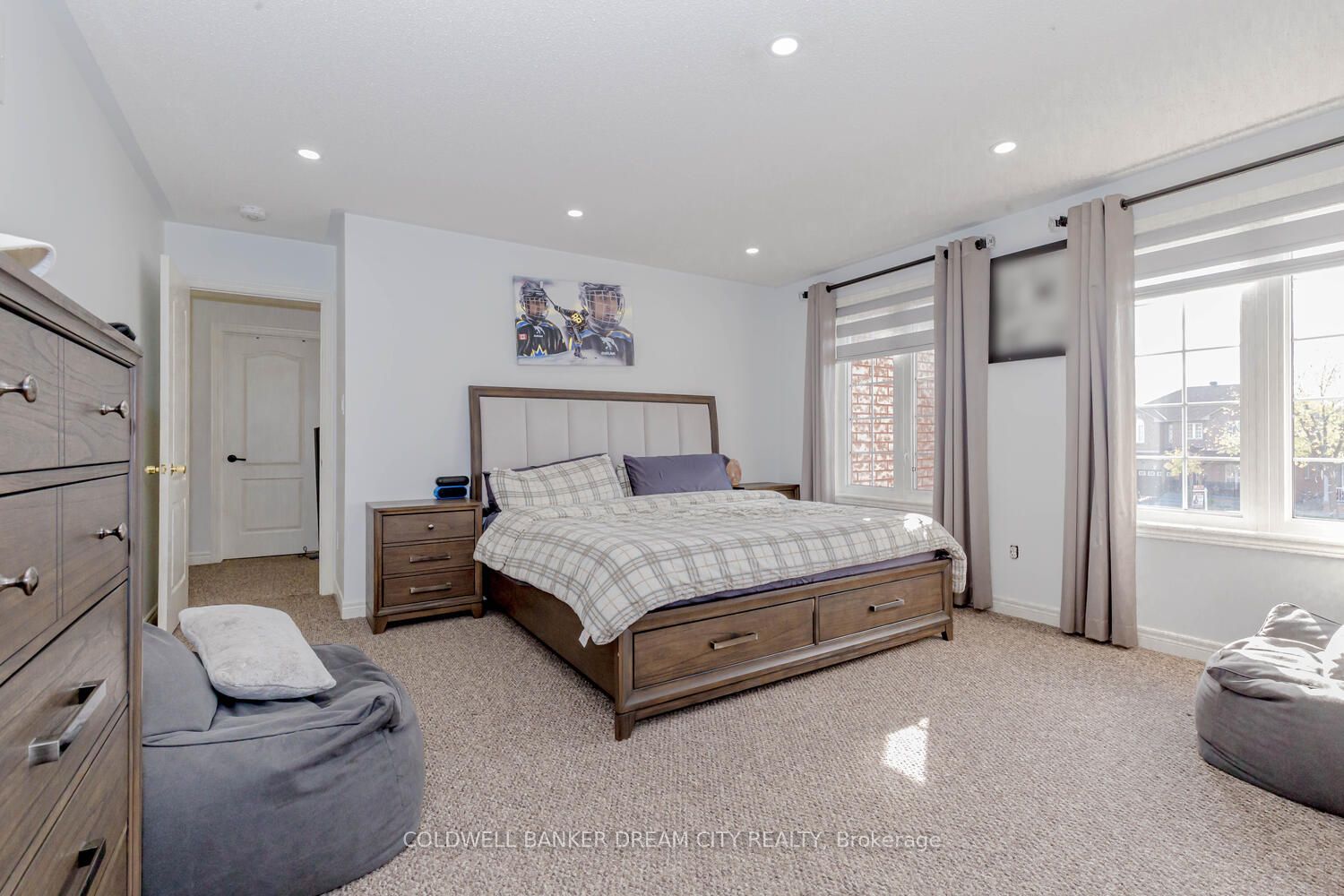 10 Wintersnow Court