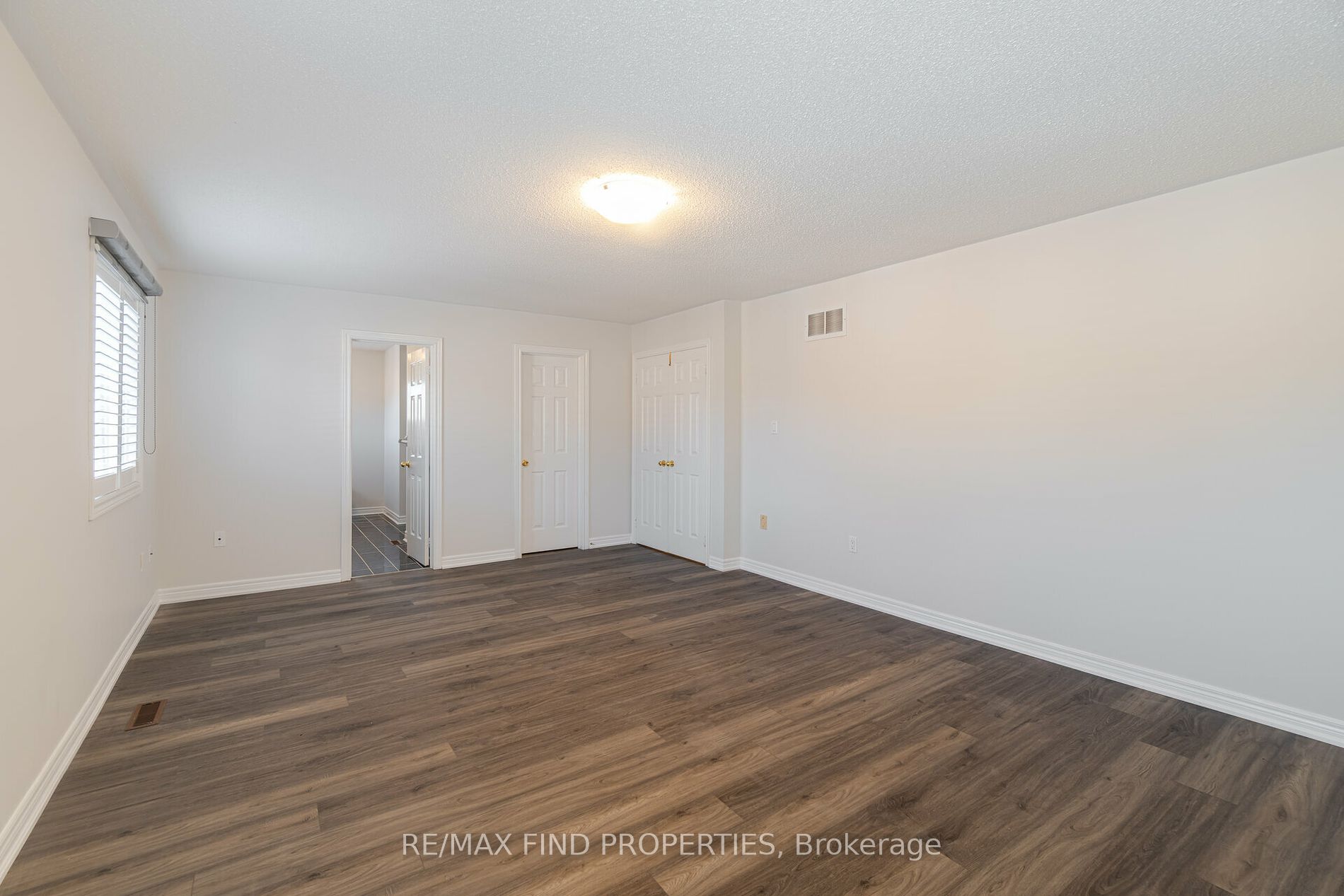 3269 Mcdowell Dr