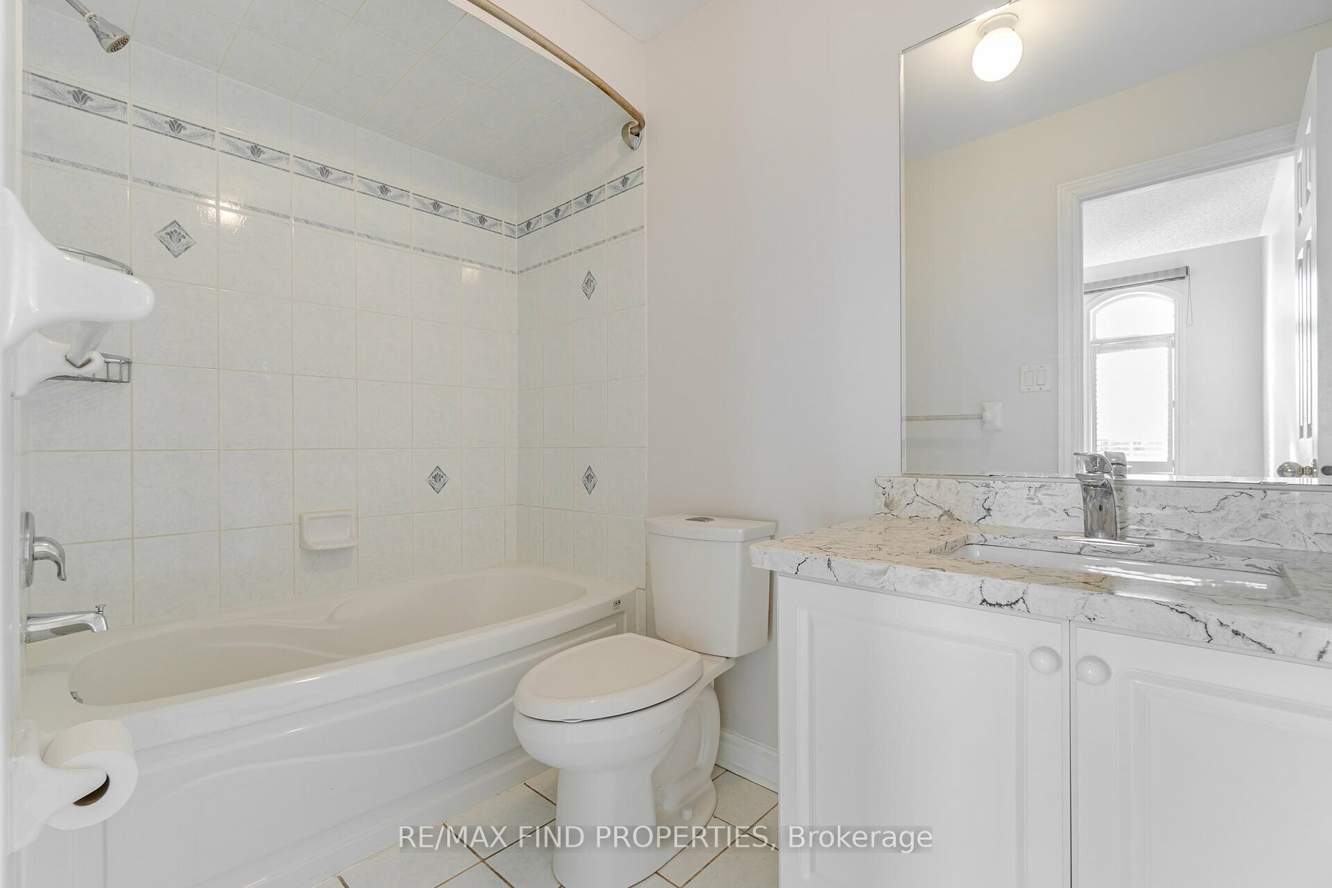 3269 Mcdowell Dr