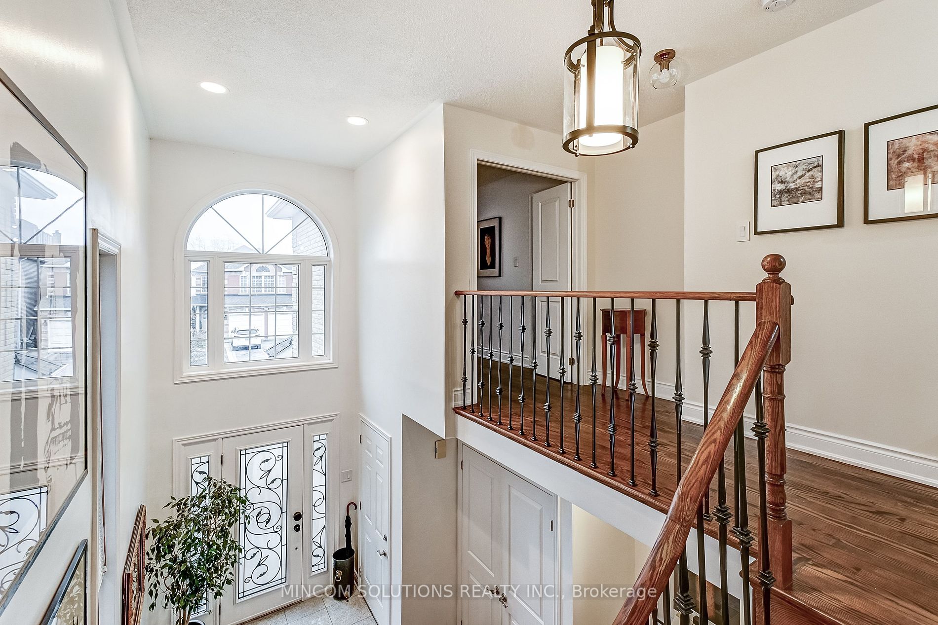 277 Cossack Crt