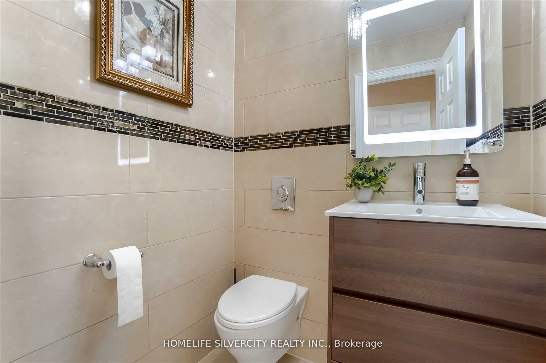 228 Fernforest Drive