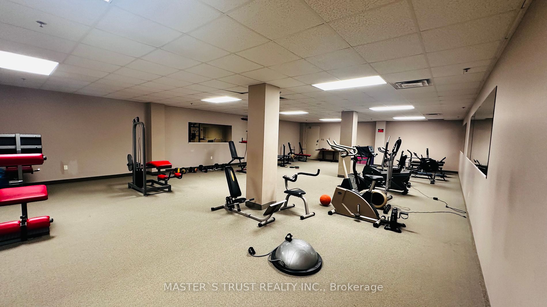 2737 Keele St, #213