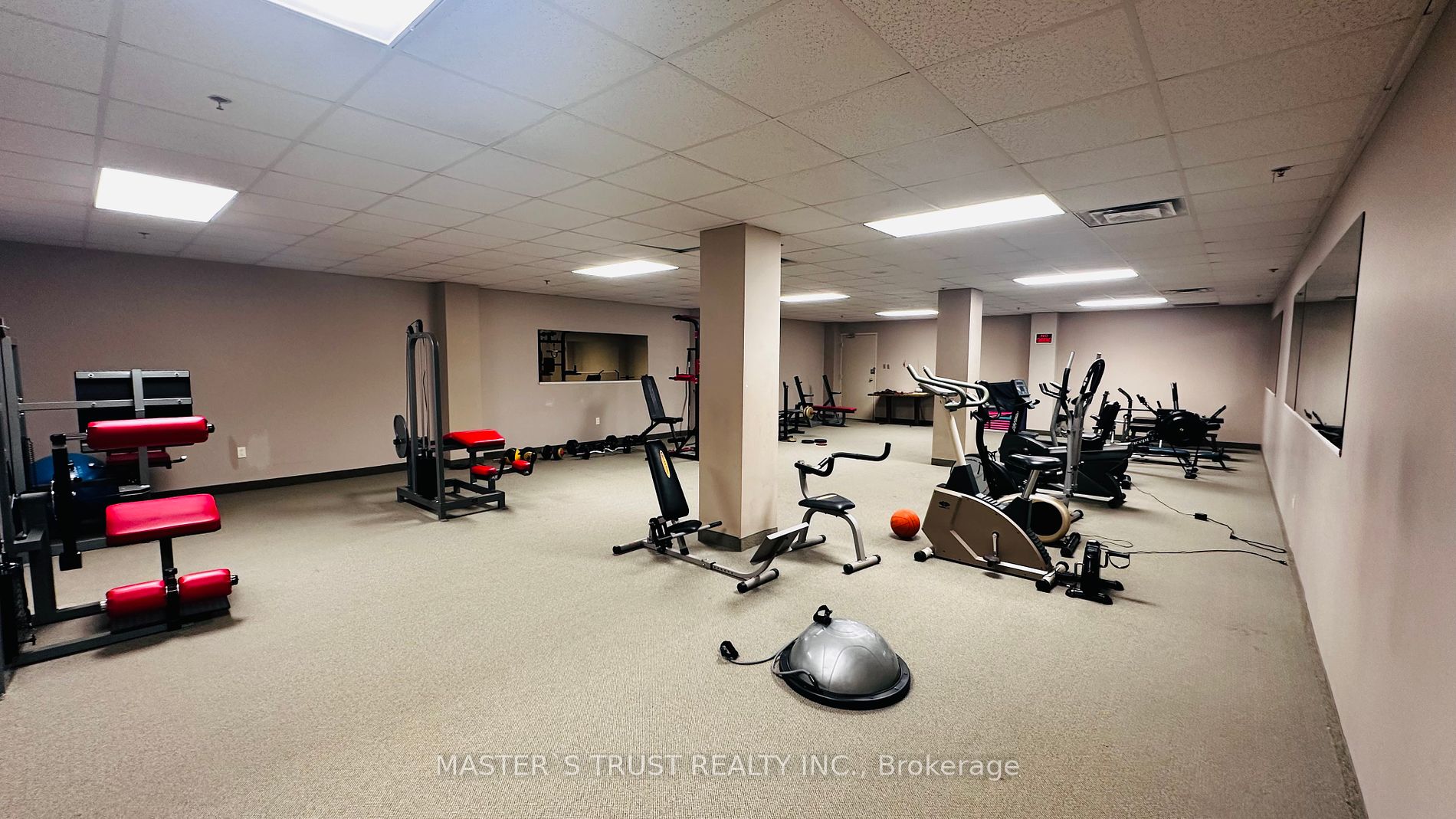 2737 Keele St, #213