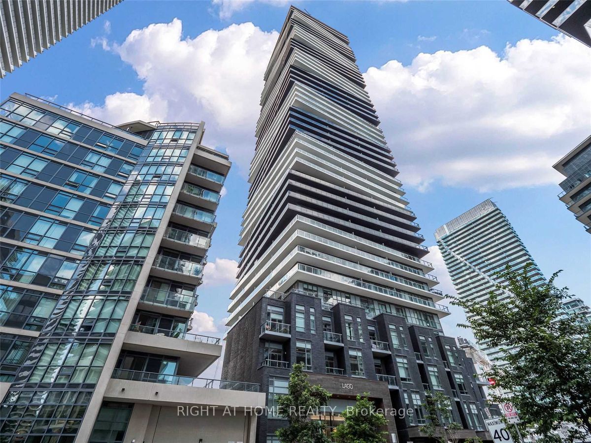 56 ANNIE CRAIG Drive, #1001