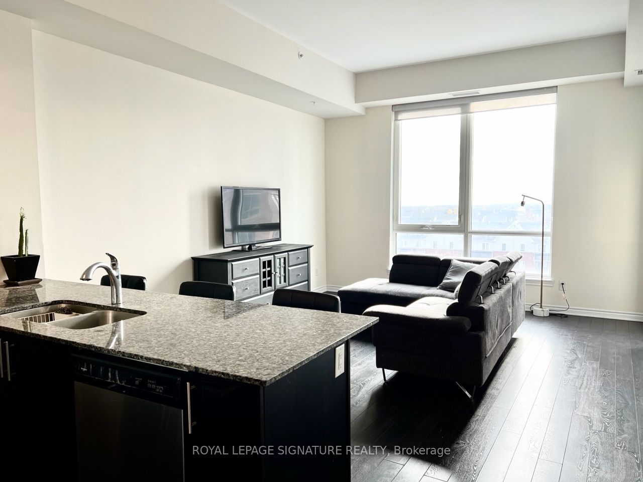 150 Oak Park Blvd, #525