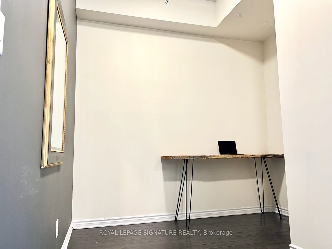 150 Oak Park Blvd, #525