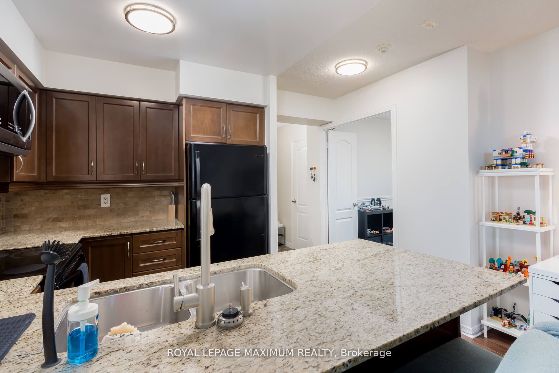2772 Keele Street, #416