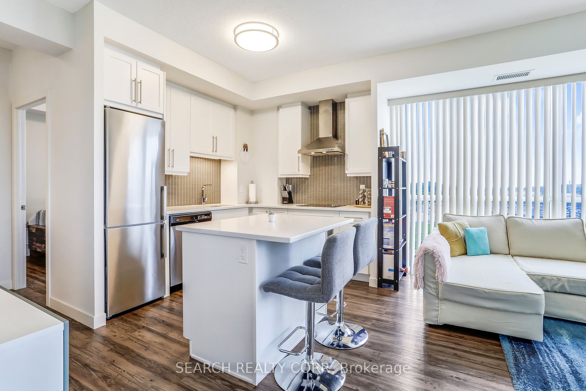 2093 Fairview St, #404