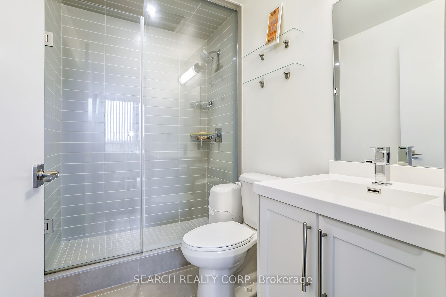 2093 Fairview St, #404