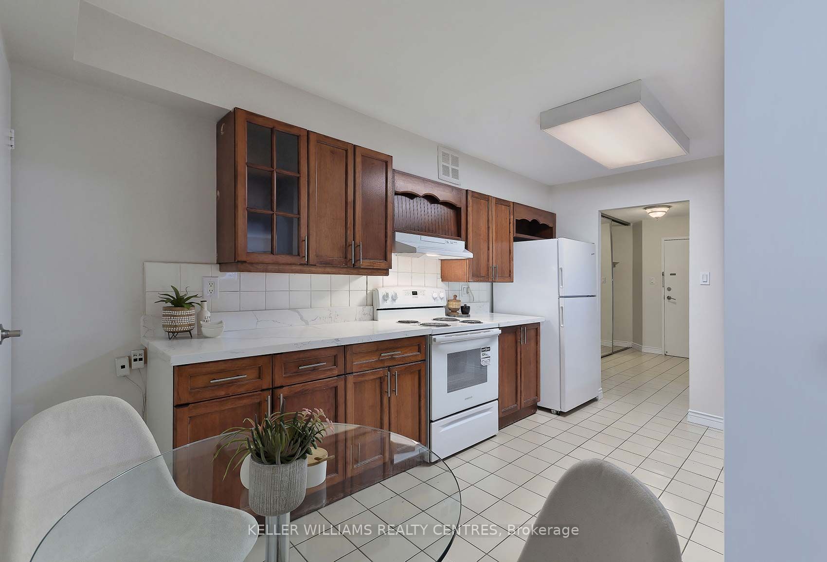 234 Albion Rd, #1411