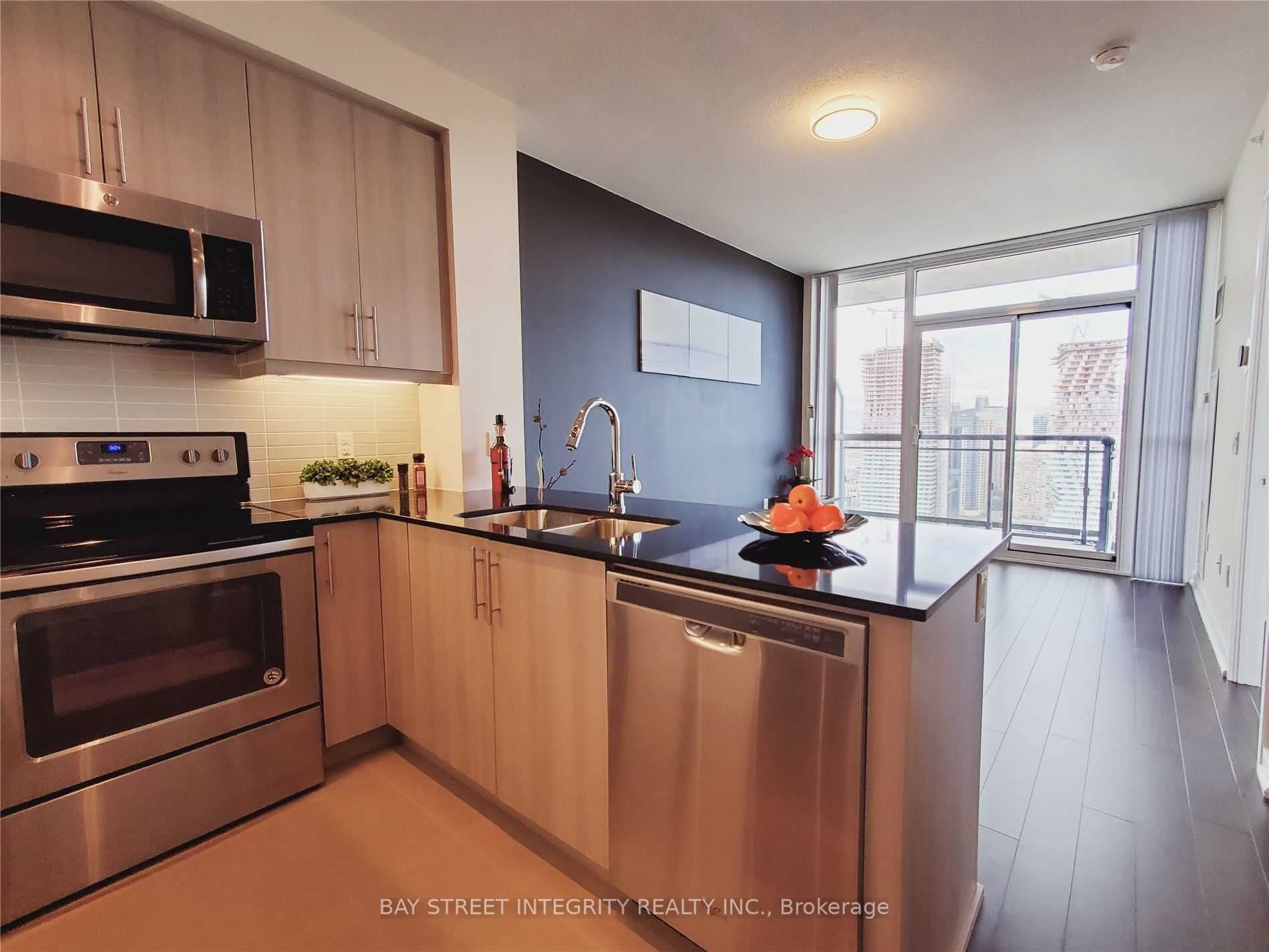 3975 GRAND PARK Drive, #2901