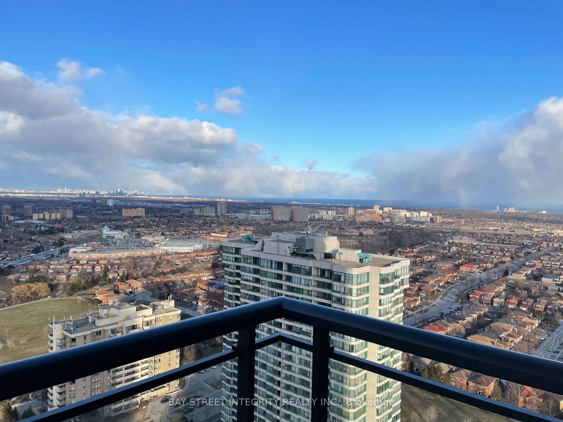3975 GRAND PARK Drive, #2901
