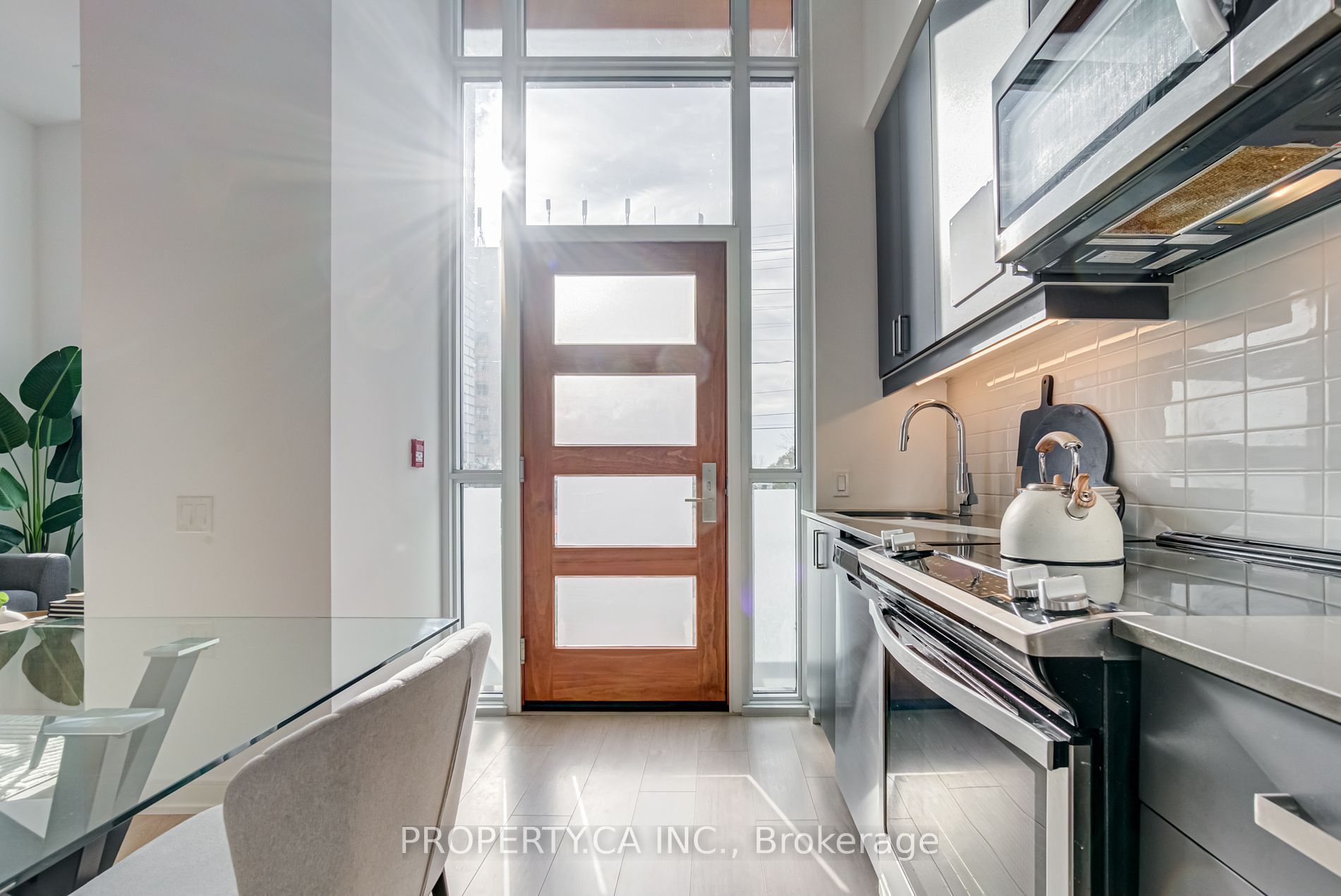 8 Nahani Way, #109