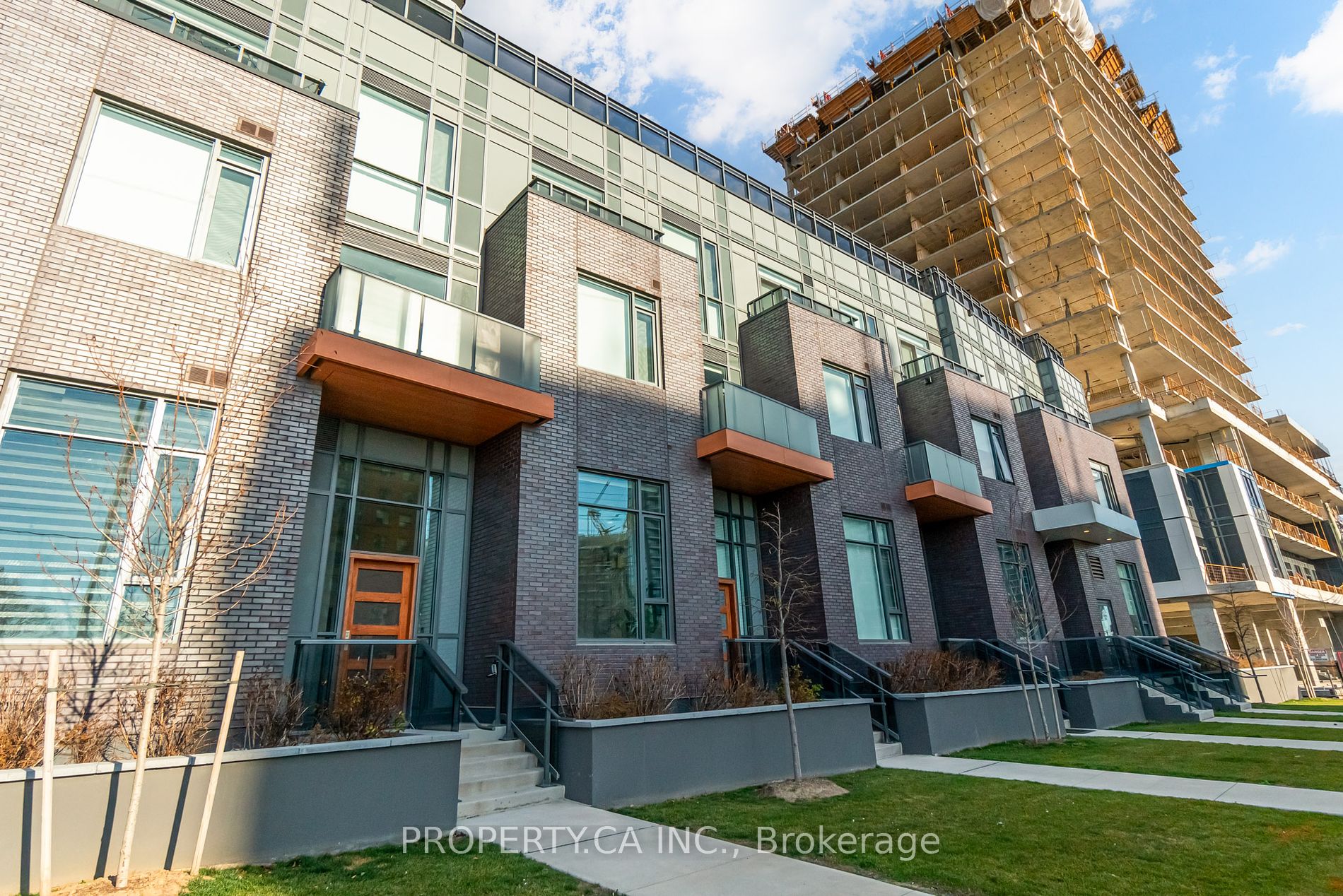 8 Nahani Way, #109