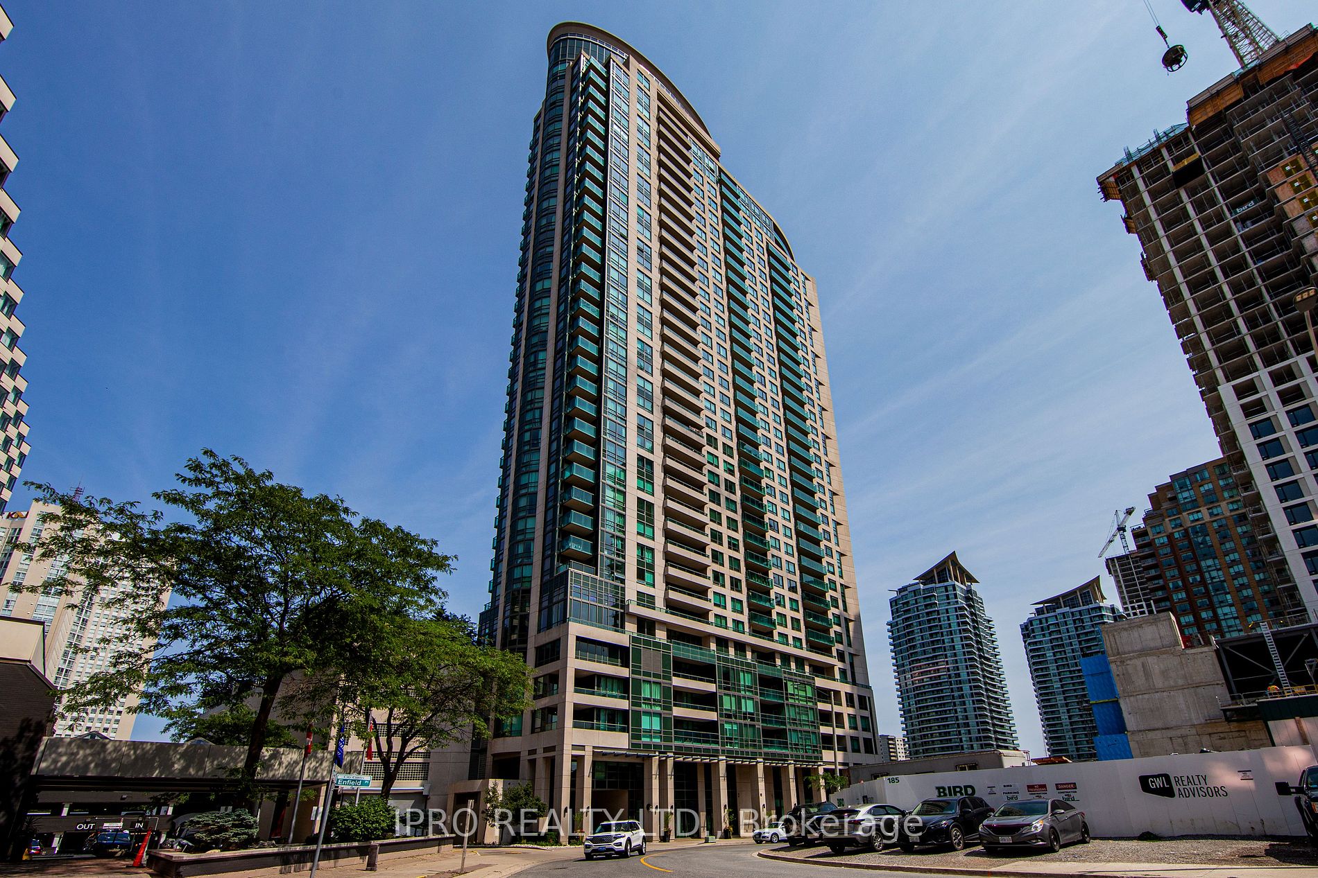 208 Enfield Pl, #901