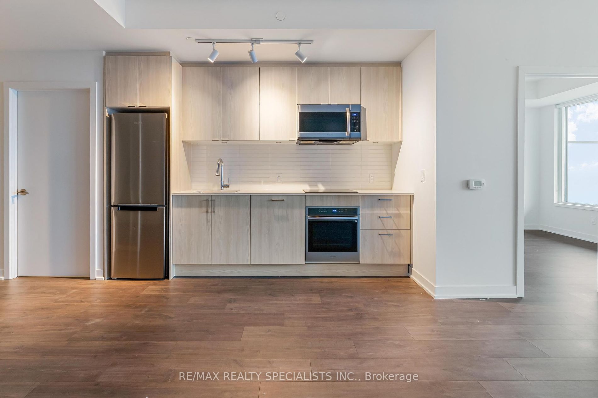 1928 Lake Shore Blvd W, #3711