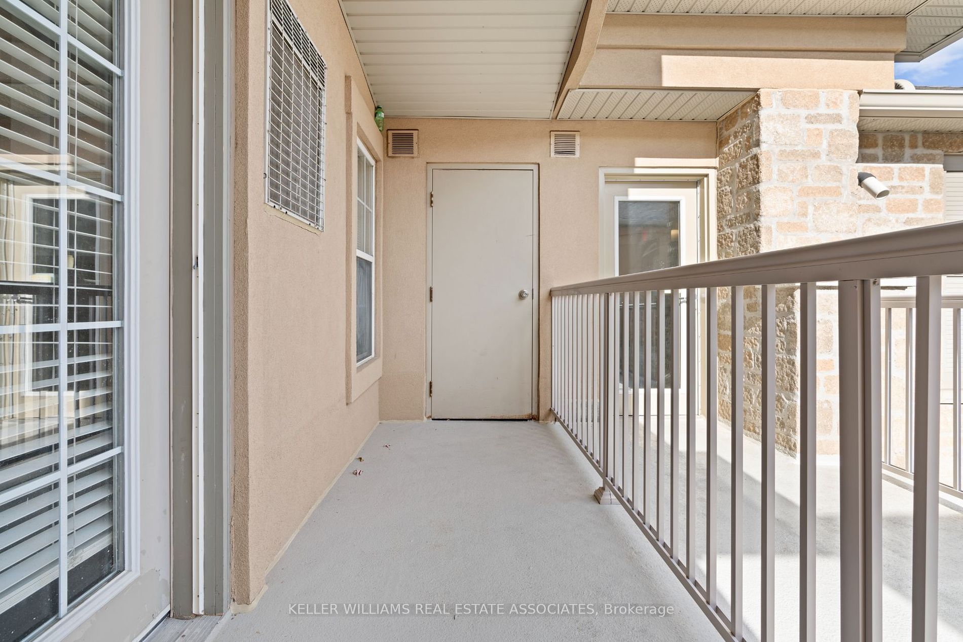 1490 Bishops Gate, #408