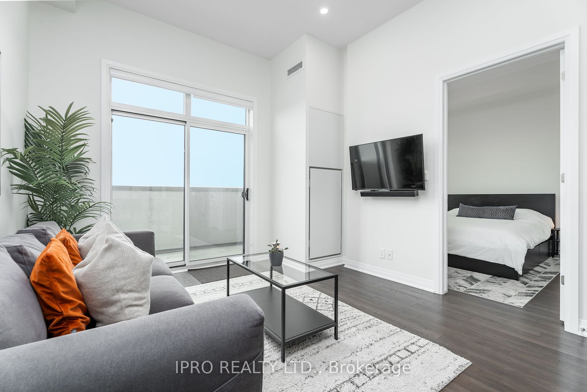 1105 Leger Way #627