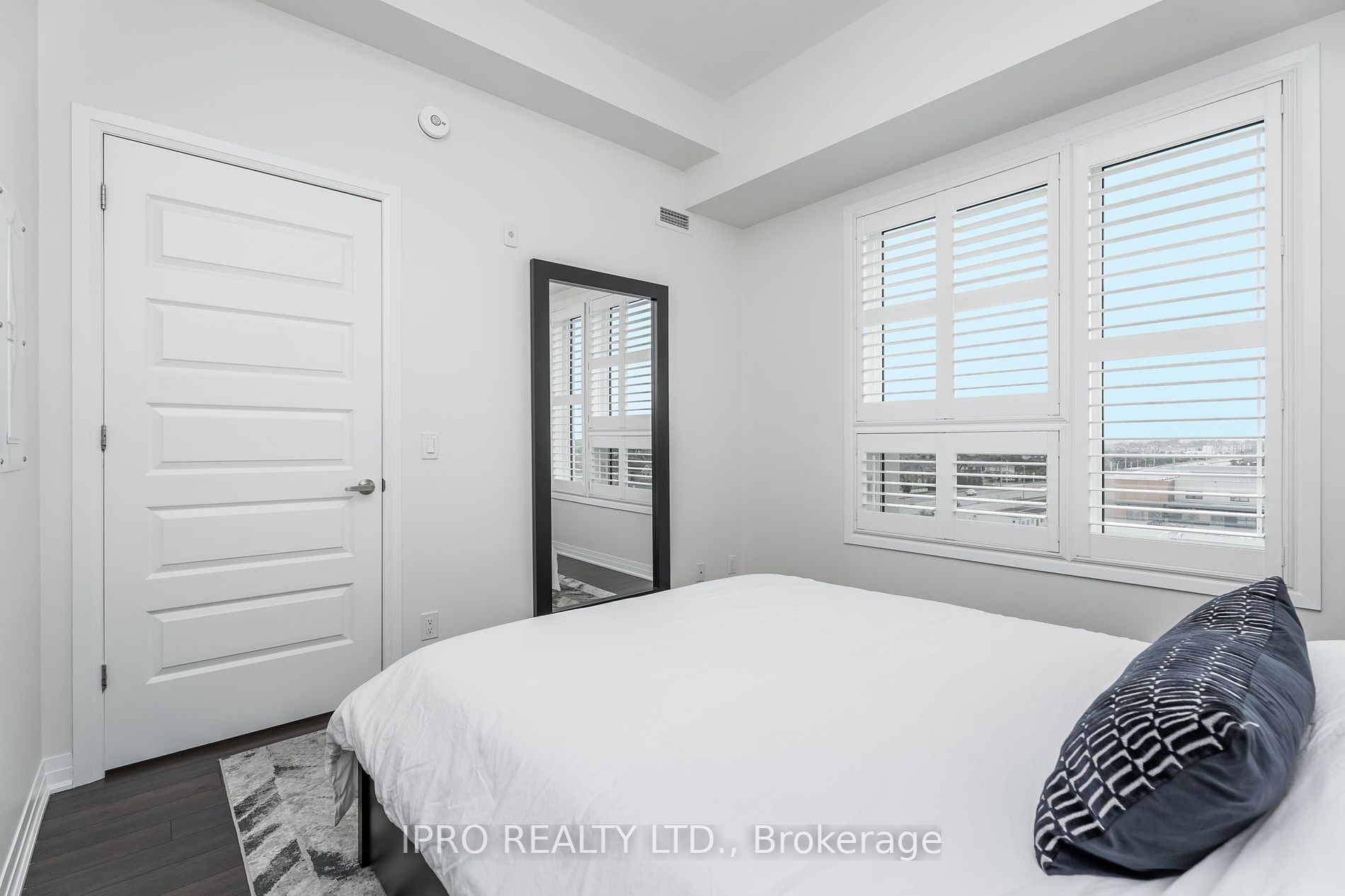 1105 Leger Way #627