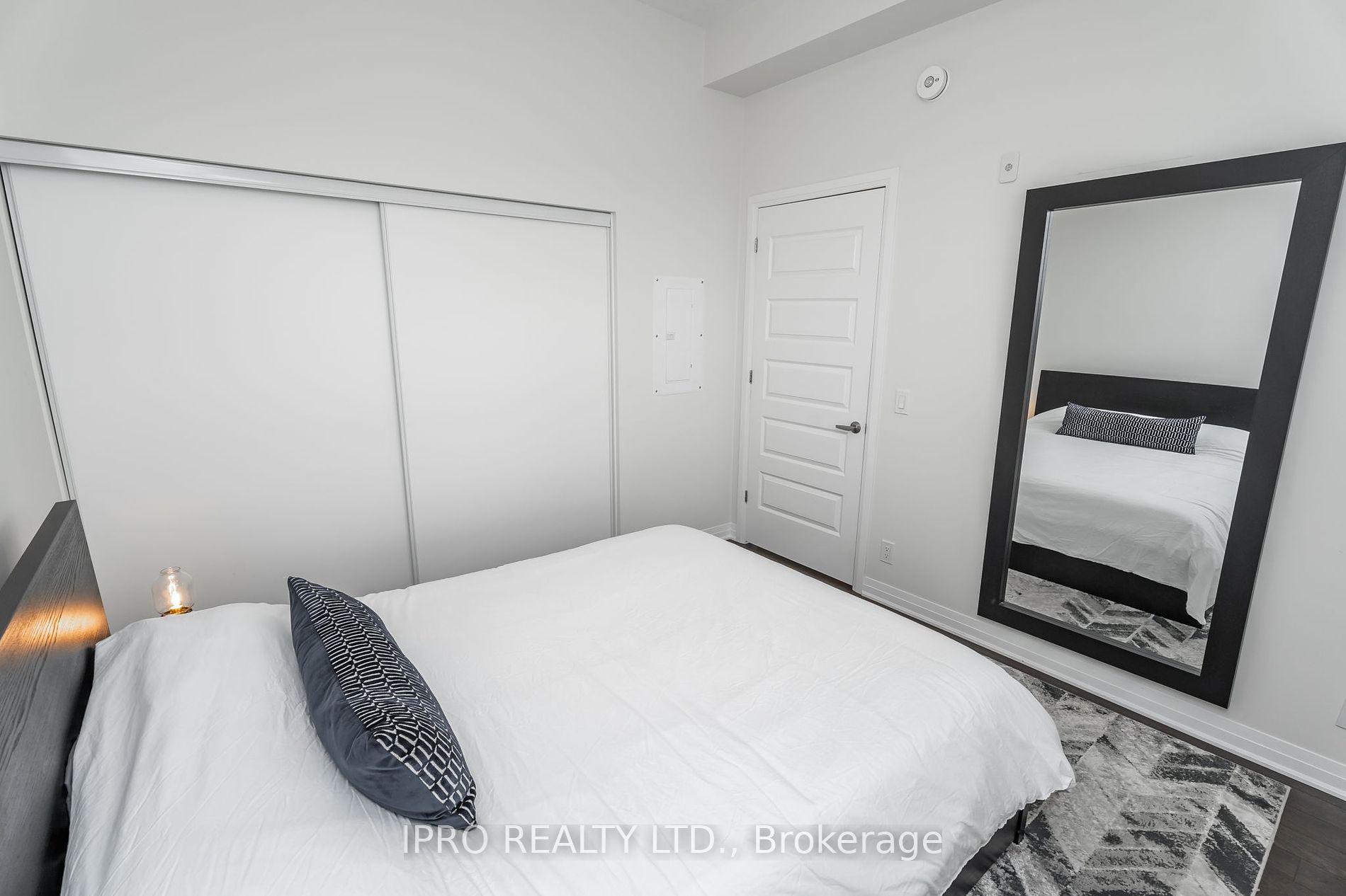 1105 Leger Way #627