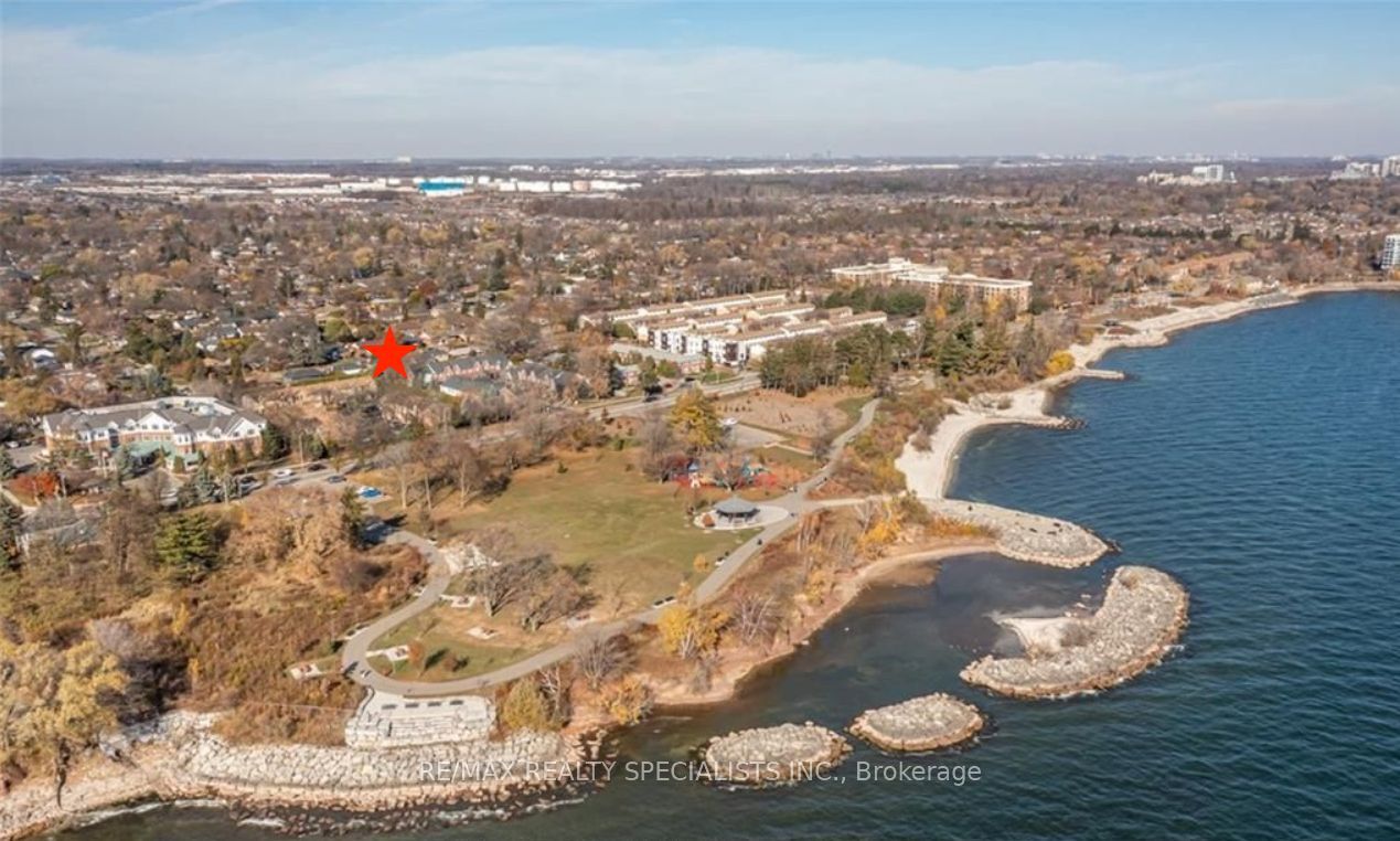 5475 Lakeshore Rd, #10
