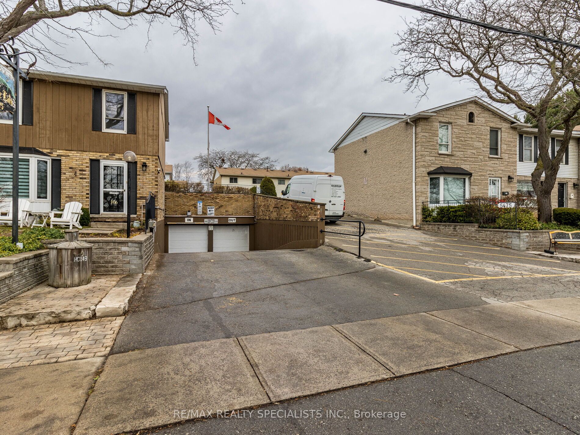 5475 Lakeshore Rd, #10