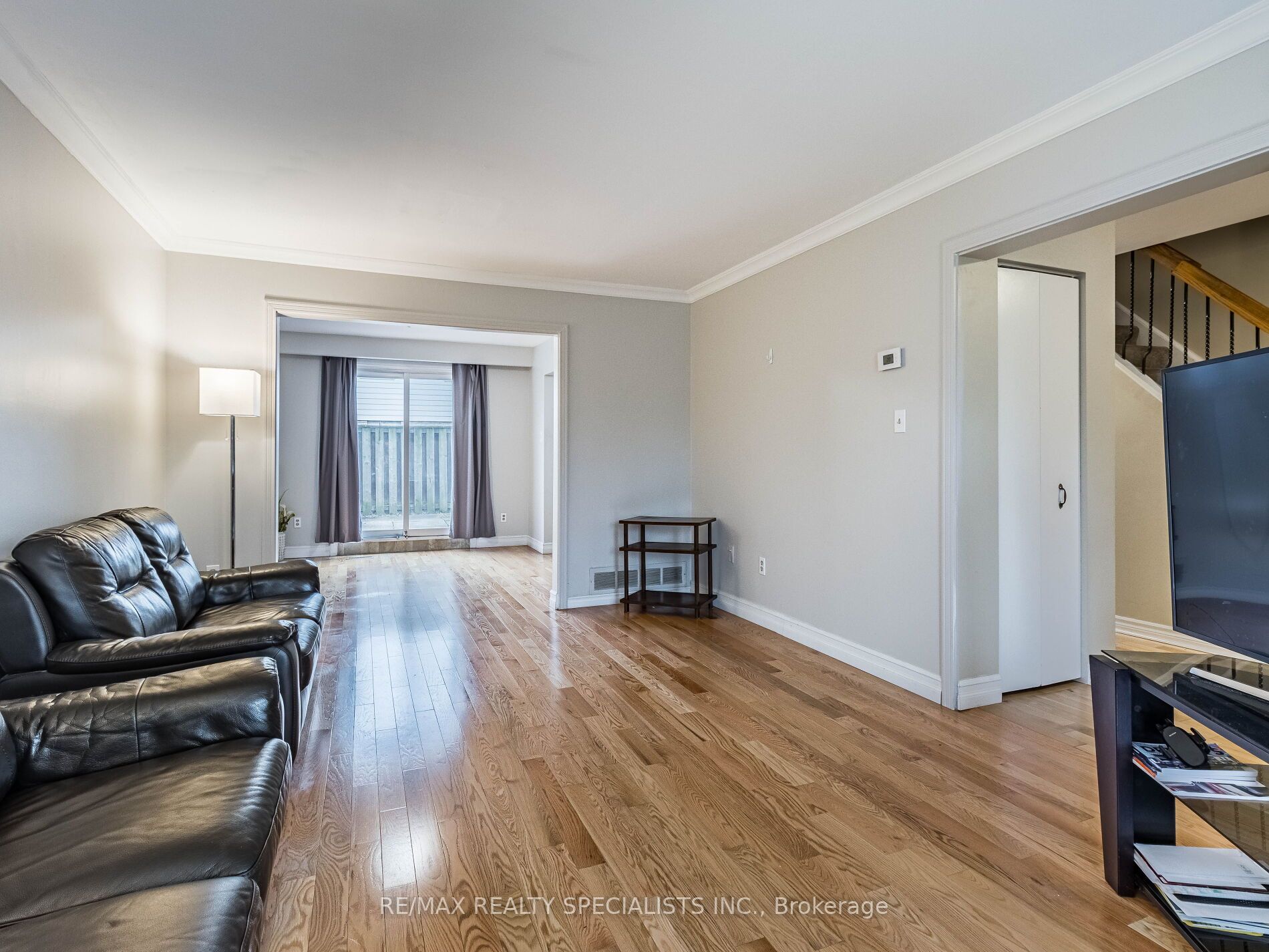 5475 Lakeshore Rd, #10
