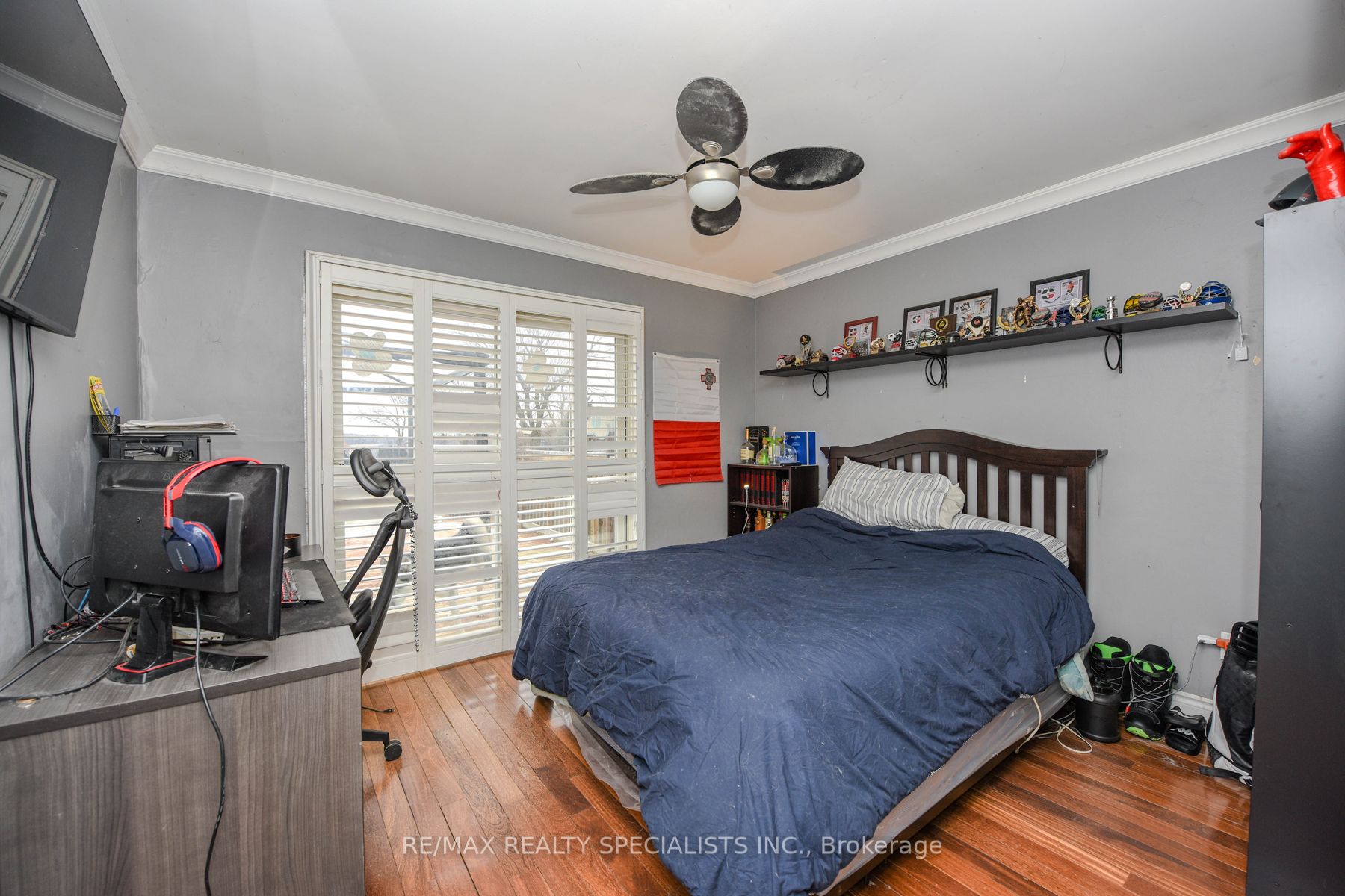 8136 Hornby Road