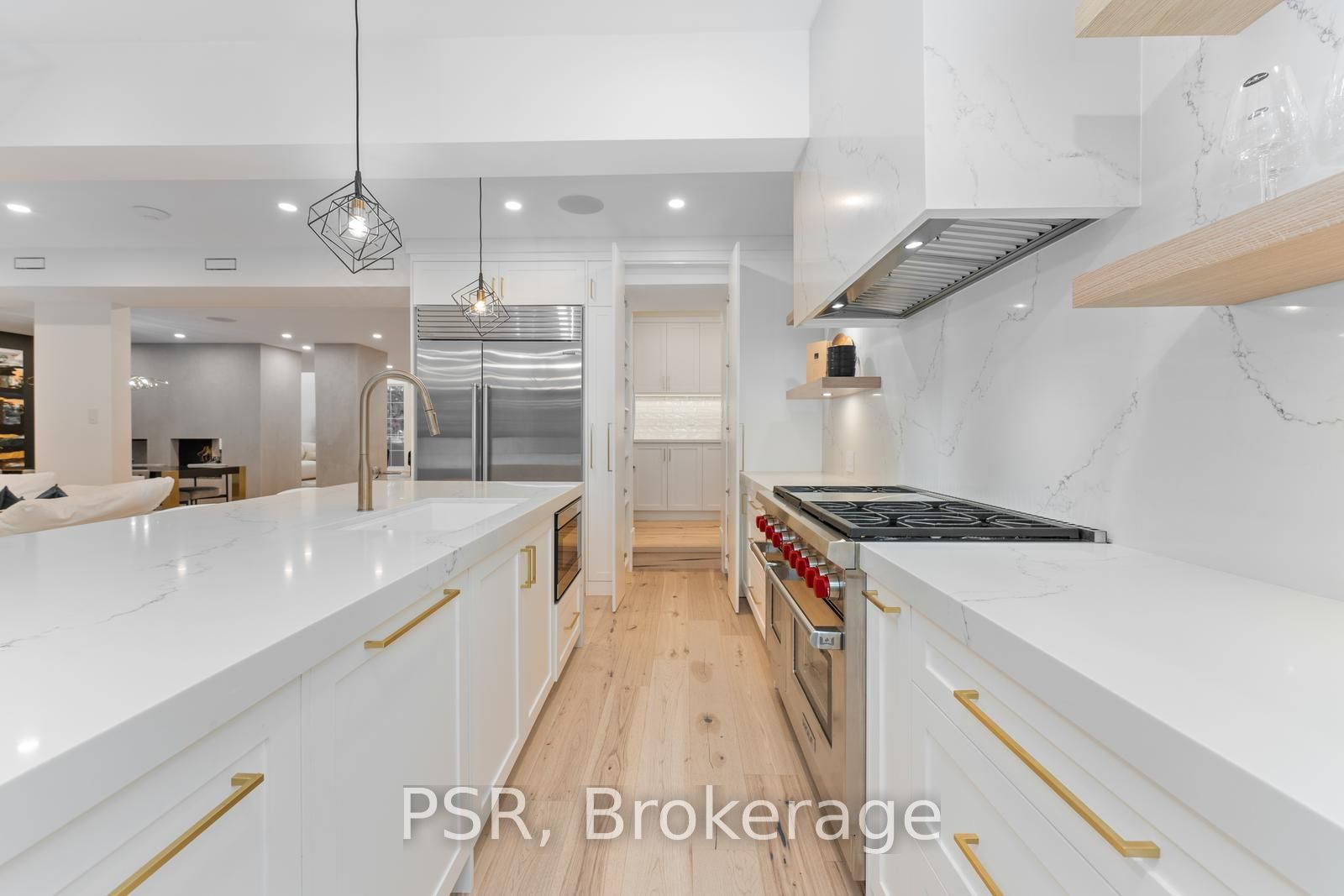2160 Abbotswood Court