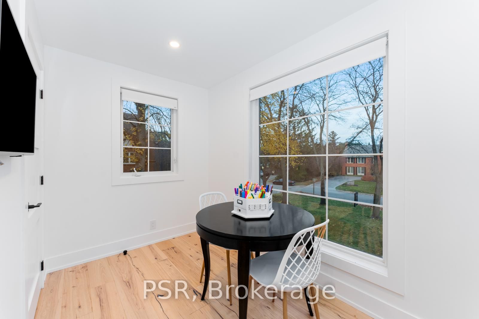 2160 Abbotswood Court