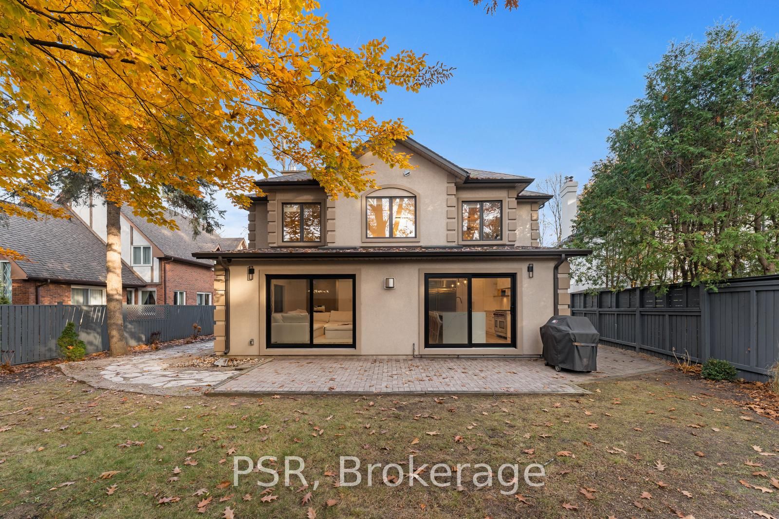 2160 Abbotswood Court