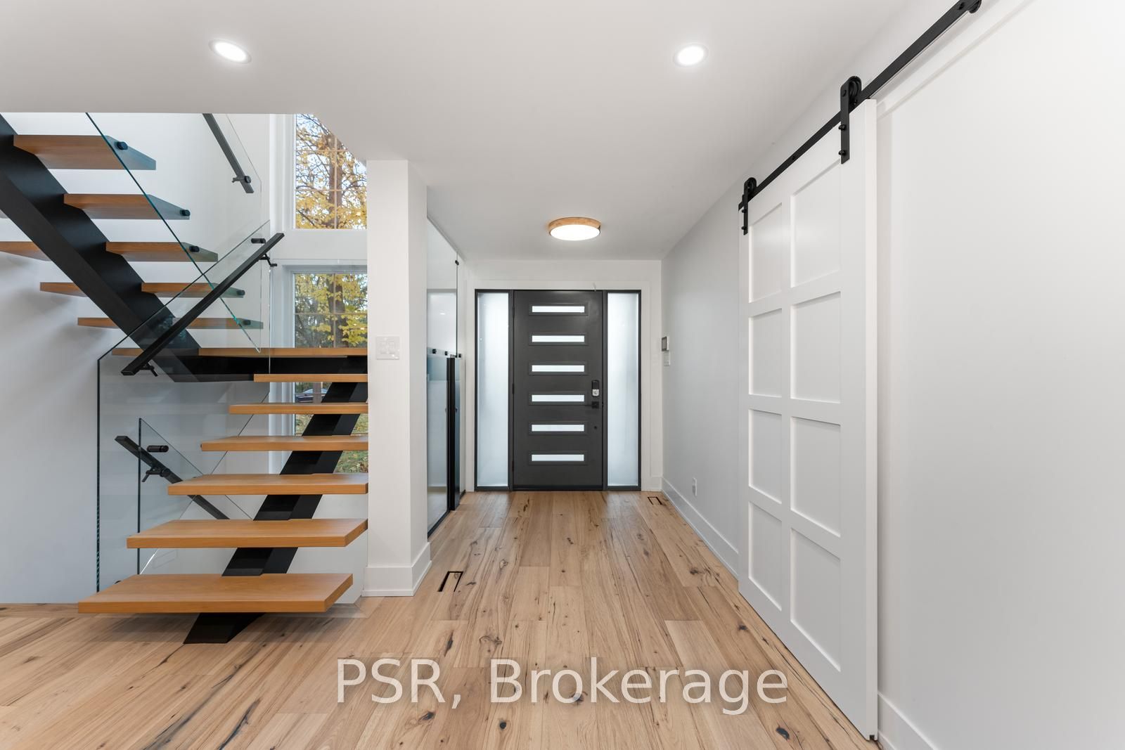 2160 Abbotswood Court
