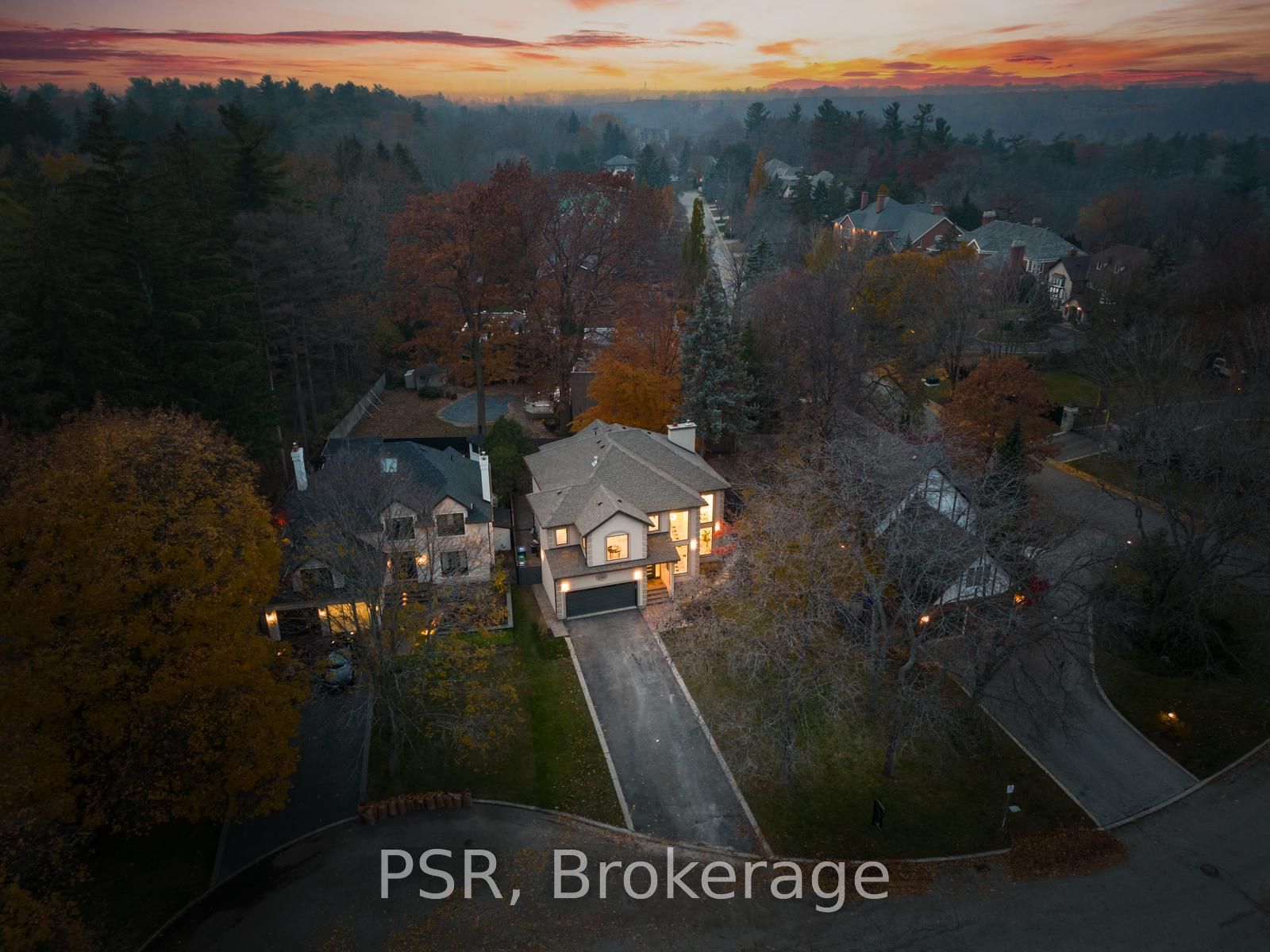 2160 Abbotswood Court