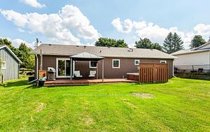 32 Mcclellan Road