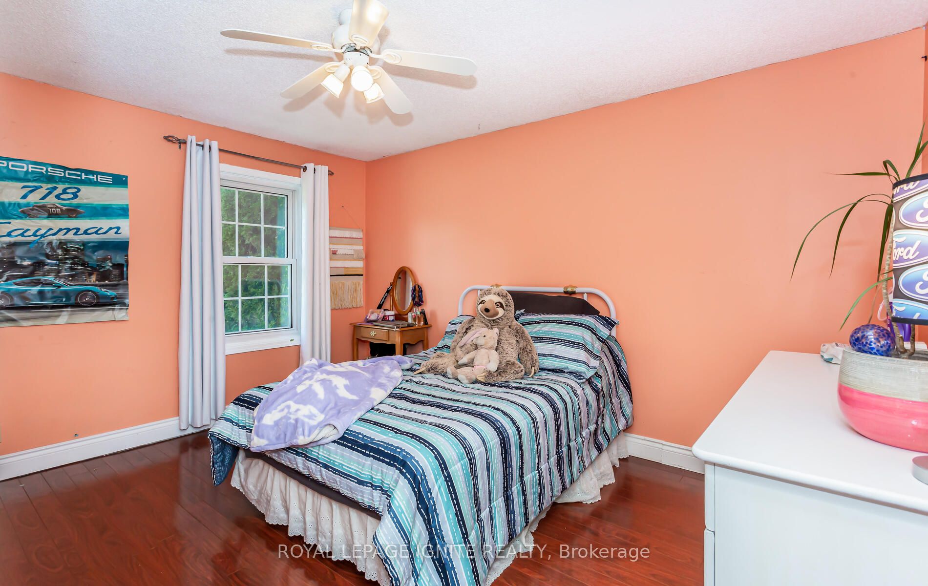 32 Mcclellan Road