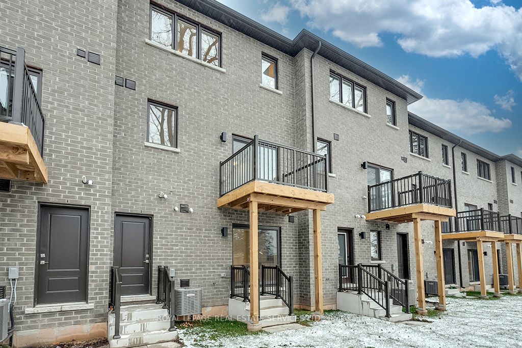 25 Briar Crt