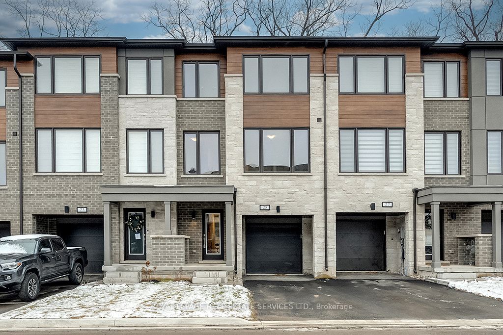25 Briar Crt