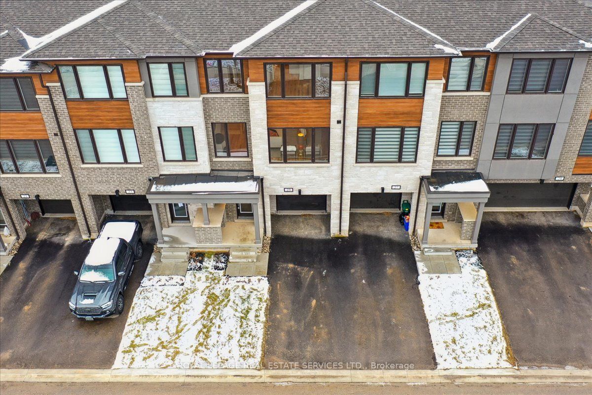25 Briar Crt
