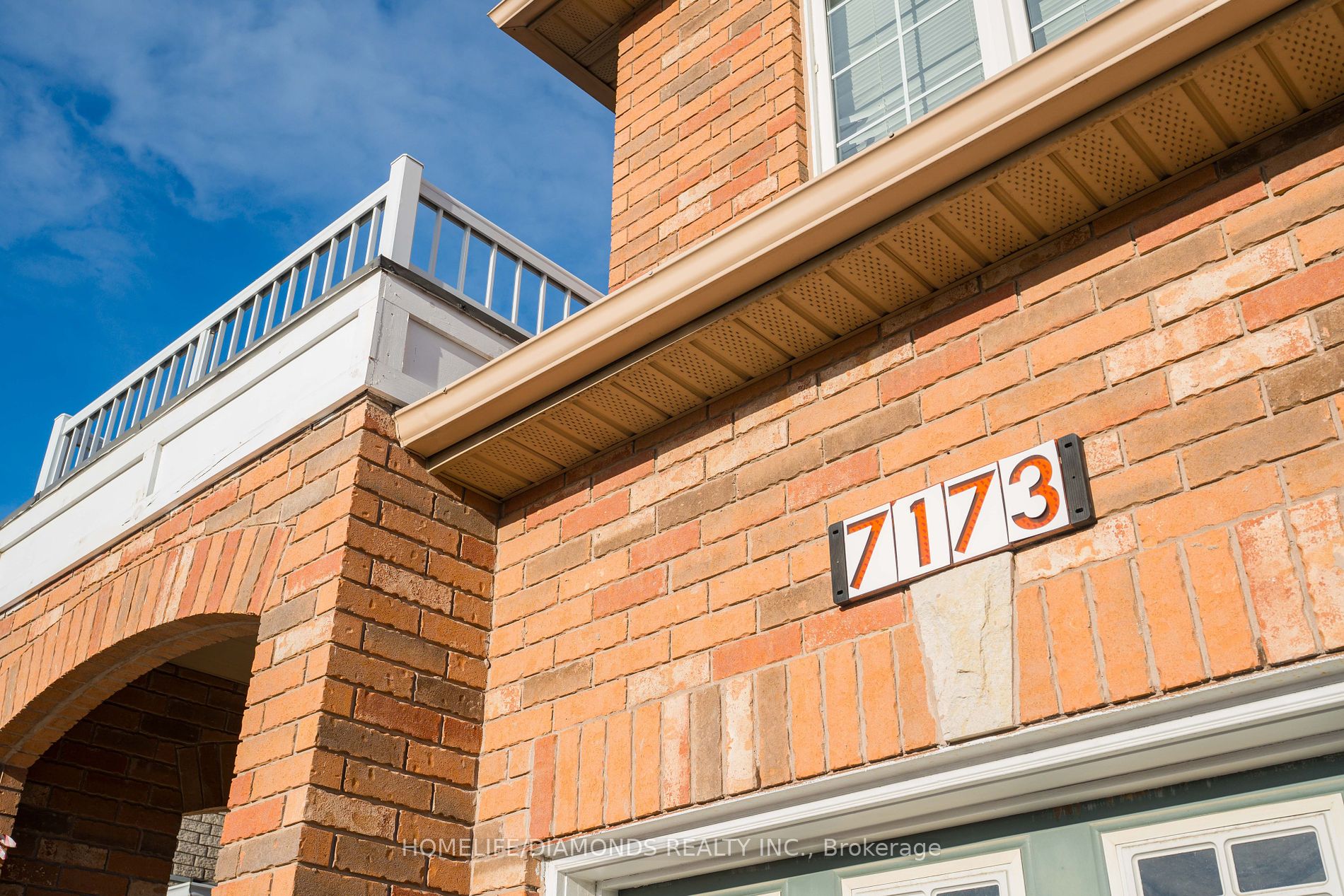 7173 VILLAGE Walk