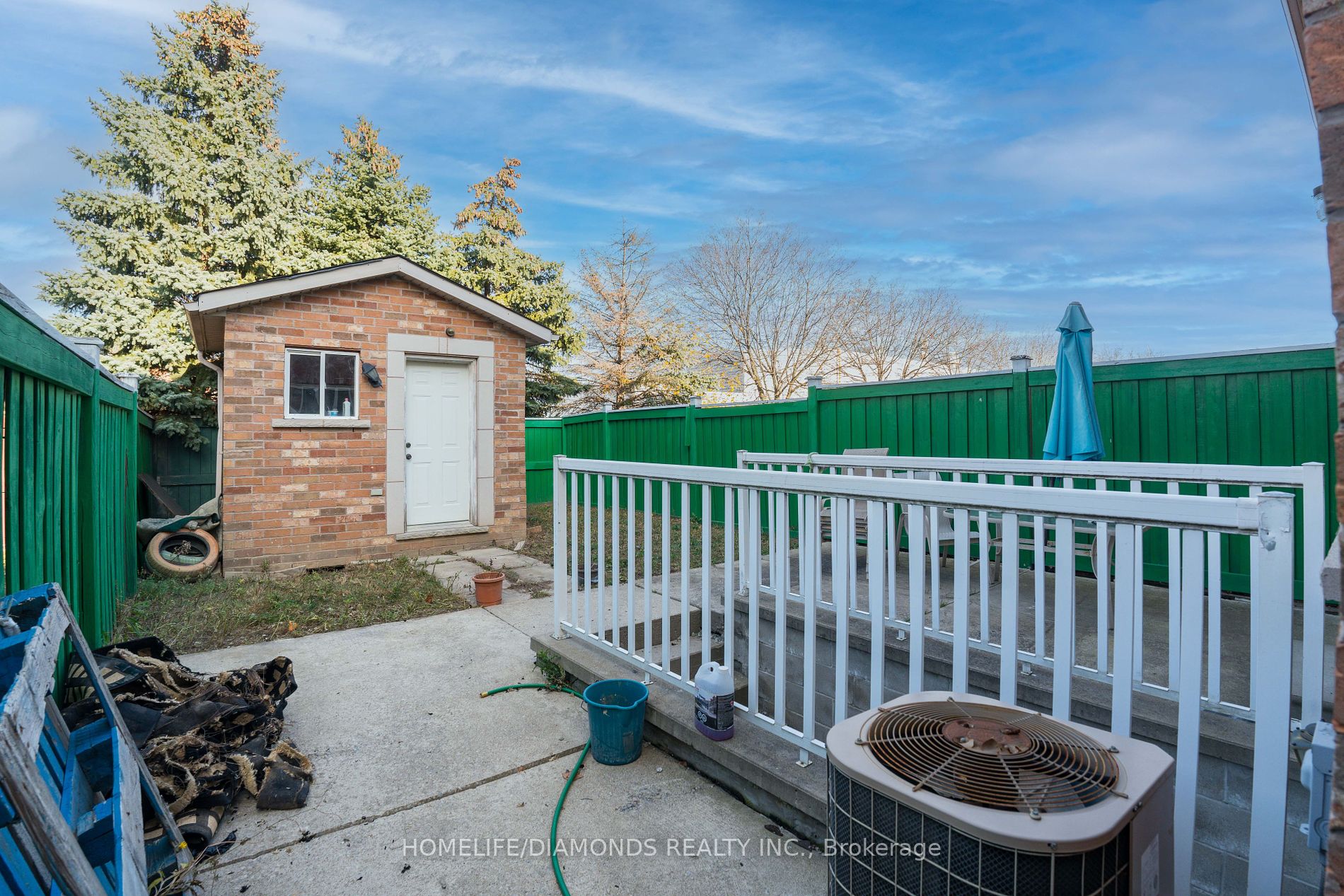 7173 VILLAGE Walk