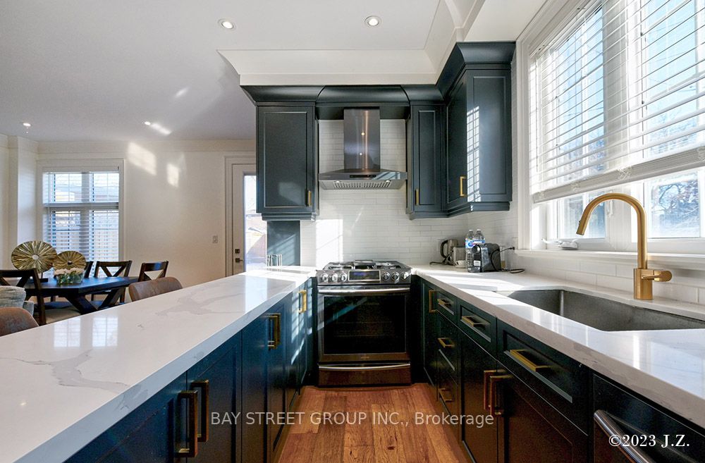 60 Emmett Ave