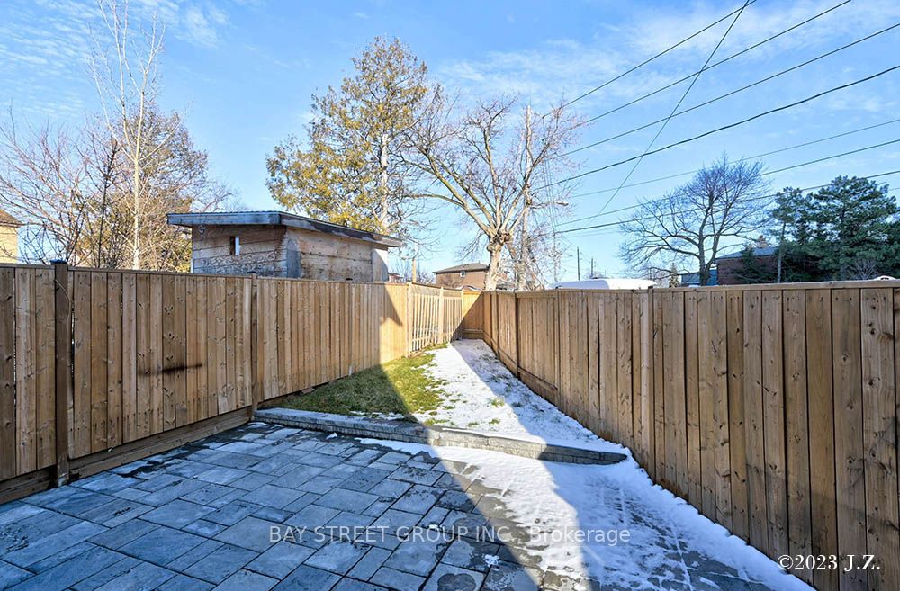 60 Emmett Ave