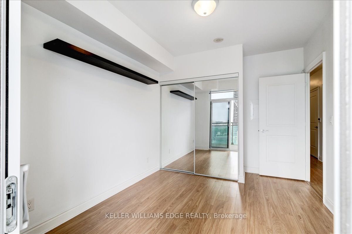 16 Brookers Lane, #1701