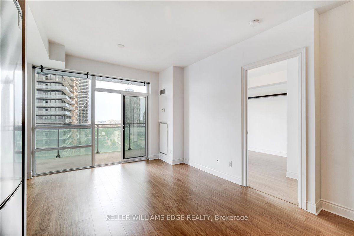 16 Brookers Lane, #1701