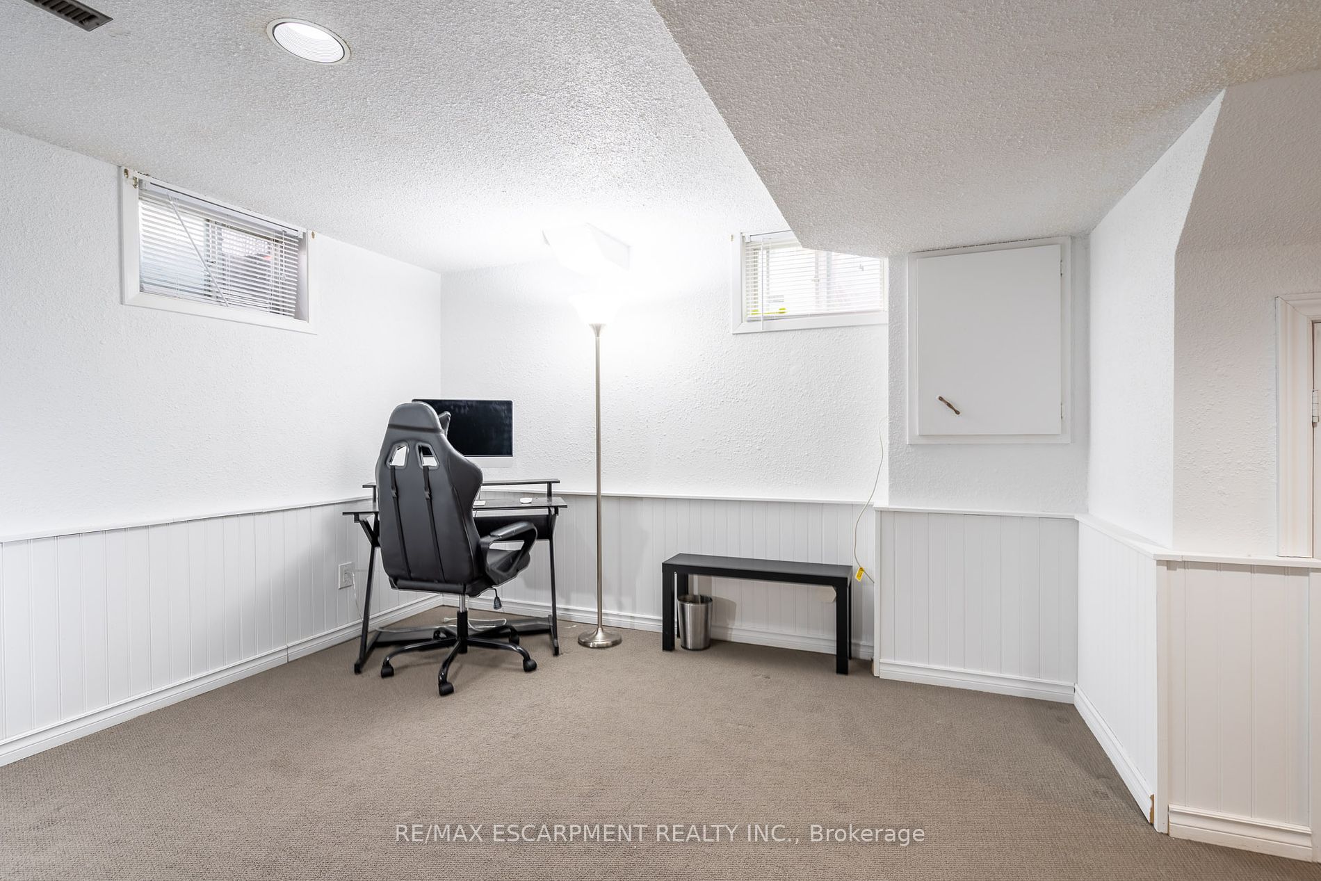 2263 Leominster Drive