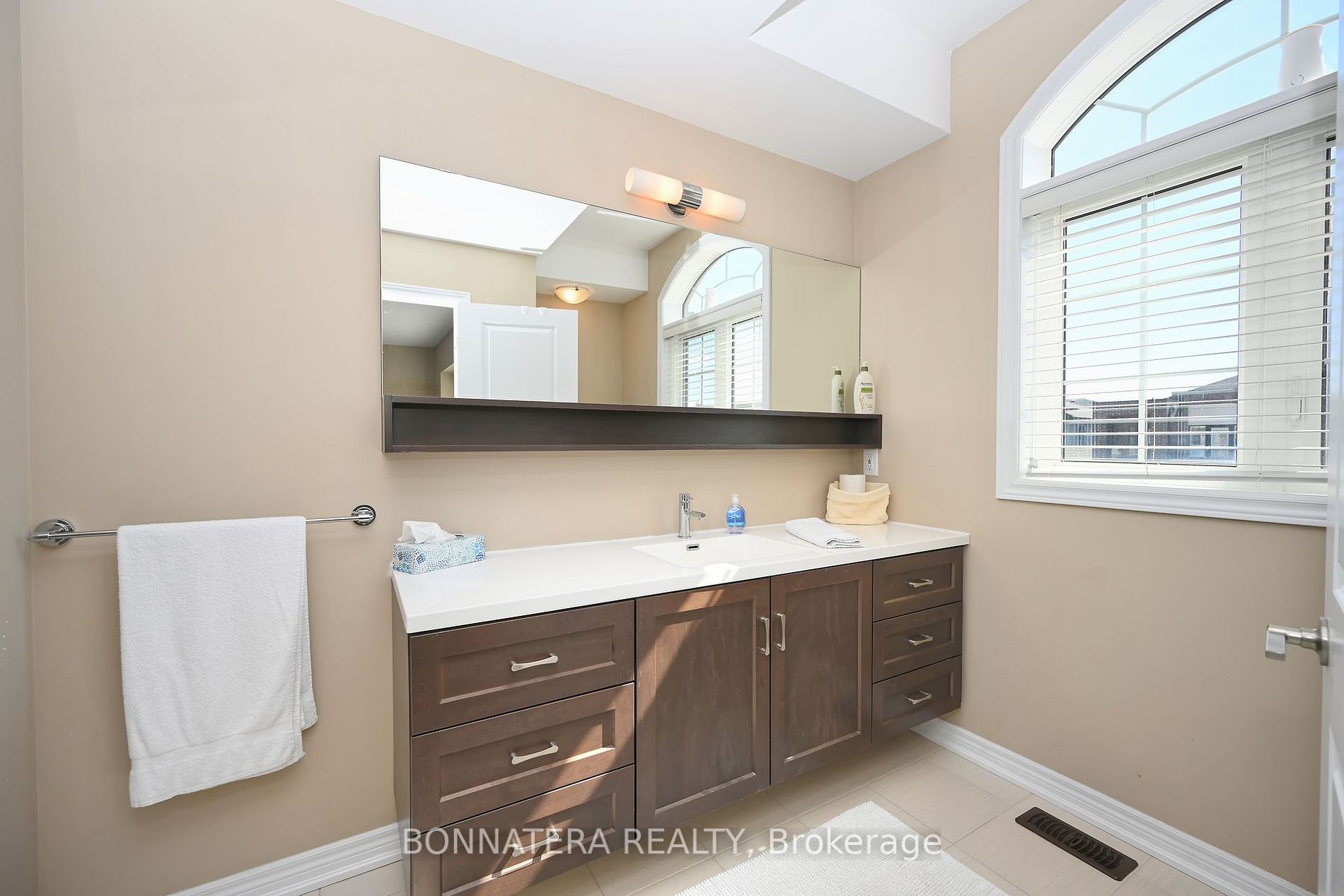 387 Wheat Boom Dr