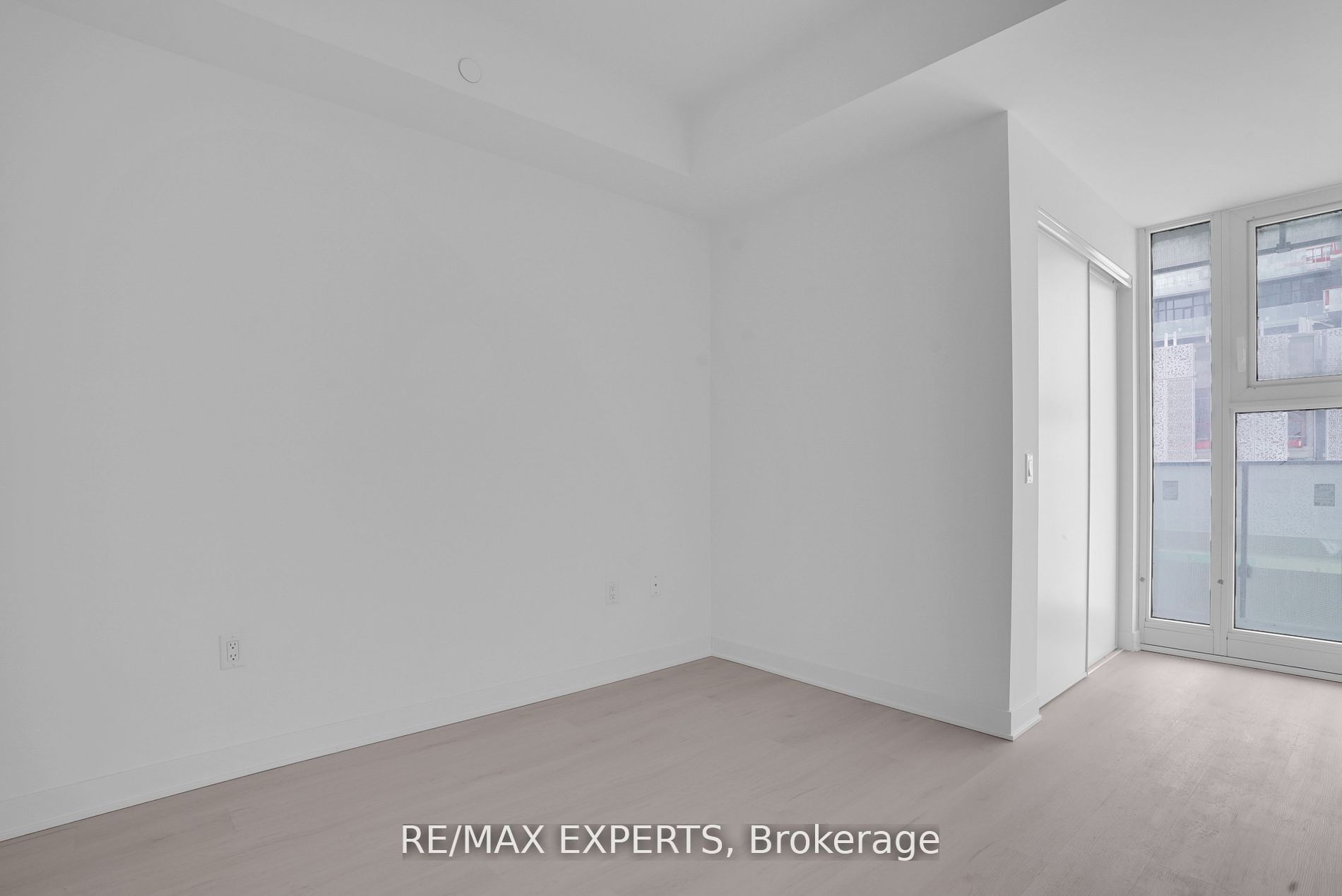 3900 Confederation Parkway #225